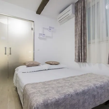 Apartment Cherry-Old Town *