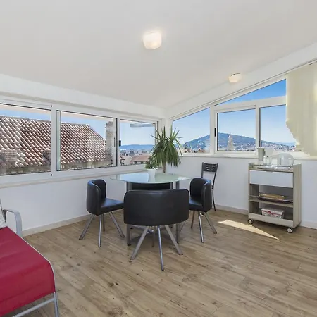 Apartment Cherry-Old Town