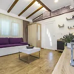Apartment Cherry-old Town