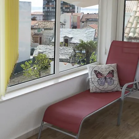 Cherry-old Town * سبليت